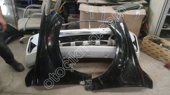 AUDİ Q7 ORJİNAL ÇIKMA ÇAMURLUK OTO MEHMET