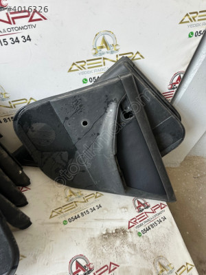 TOYOTA COROLLA 2002-2006 UYUMLU ORJİNAL KAPI DÖŞEMELERİ