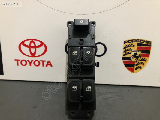 Orjinal Hyundai i20 Sol Ön Cam Düğmesi - Oto Çıkma Parçalar