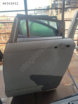 CİTROEN C5 SOL ARKA KAPI ORJİNAL ÇIKMA REVİZYONLU