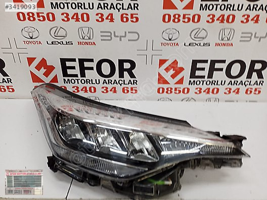 TOYOTA CHR ORJİNAL ÇIKMA SAĞ ÖN FAR