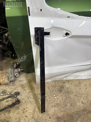 Courier sağ sürgülü ray sacı r2x6 altıv250a26 26