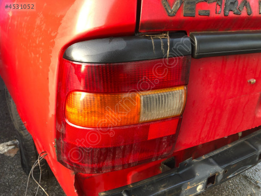 Opel Vectra A 1988-1995 Sol Arka Stop Lambası