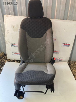 FORD COURİER SAĞ ÖN KOLTUK HATASIZ MONTECAR 2