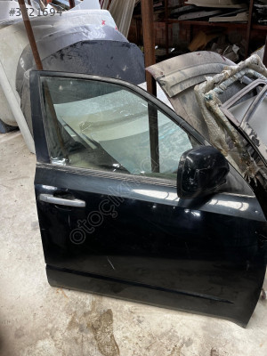 Subaru forester sağ ön kapı