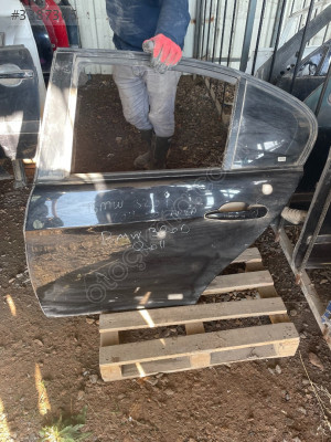 BMW 320D SOL ARKA KAPI