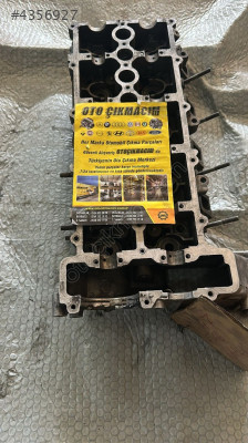 BMW M47 SİLİNDİR KAPAĞI