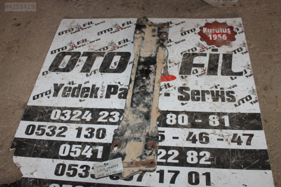 TOYOTA LAND CRUİSER 1999 ALT ŞASE TRAVERSİ