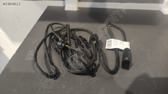 BMW F30 F32 F34 + LCİ ÖN PARK SENSÖRÜ TESİSATI 61129313607 SY
