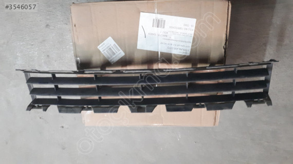 Renault Megane 2 02-06 Ön Tampon Orta Izgarası Orijinal