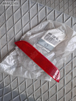 Clio 4 arka reflektör sag 265605789R