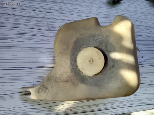 BMW E30 Orjinal Cam Silecek Su Deposu Bidonu 1370789