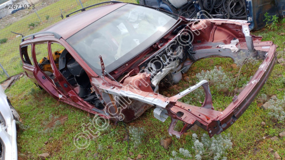VOLVO V70 BOŞ KASA KUPA