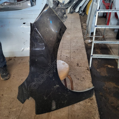 Opel astra j sağ ön çamurluk