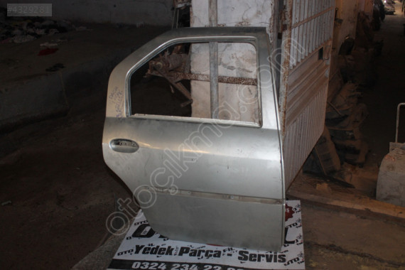 DACİA LOGAN 2005 1.6 8V BENZİNLİ KLİMALI ARKA SAĞ KAPI