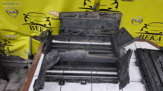 OPEL CORSA F ELEKTİRİKLİ HAVA PERDESİ ÇIKMA ORJİNAL YEDEK PARÇA