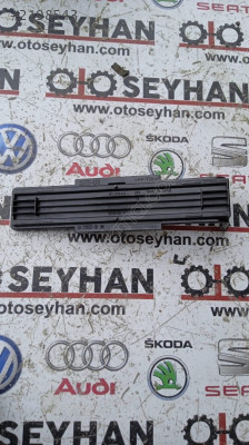 6R1819422 Polo 2012 polen filtresi kapağı