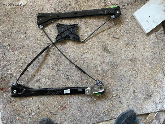 PASSAT B8 CAM KRİKOSU 3G0837461C ÖN