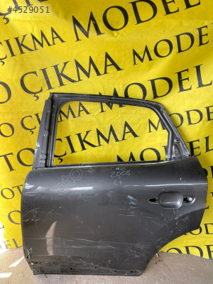 CİTROEN C4 SOL ARKA KAPI