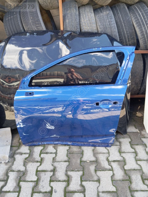 Renault Clio 5.5 sol ön kapı 2020 2024 arası