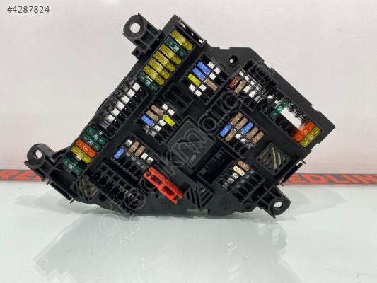 61149210860 9210860 BMW X3 F25 AKIM DAĞITICI / SİGORTA TABLASI