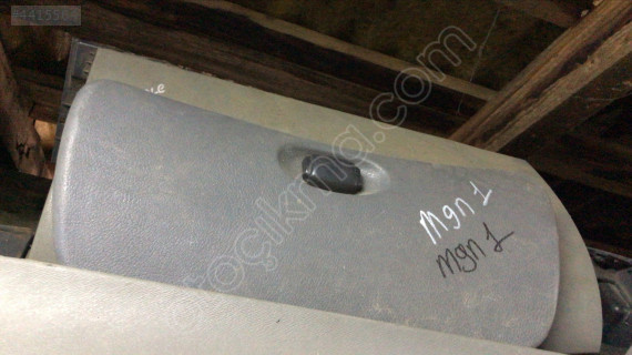 Renault megane 1 torpido kapağı