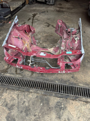 MERCEDES W124 ÖN PANEL ÖN PODYE ÖN ŞASE TEMİZ - ERCAN TİCARET
