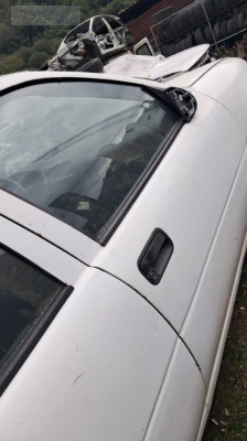 OPEL VECTRA A SAĞ ÖN KAPI.OTO ERKAN ÜNYE