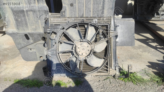 RENAULT KANGO FAN PANELİ