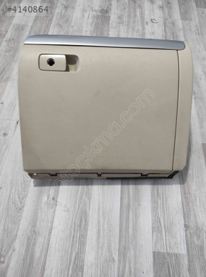 VOLKSVAGEN JETTA HATASIZ TORPİDO KAPAĞI 5C7857097