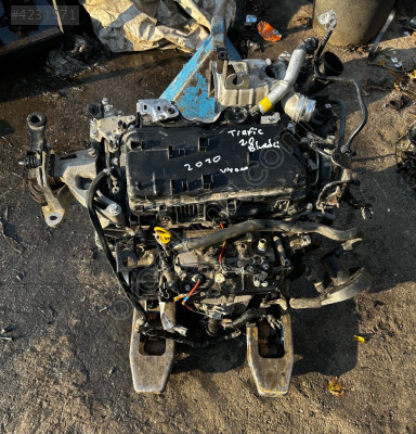 2020 trafic 2.0 bluedci dolu motor