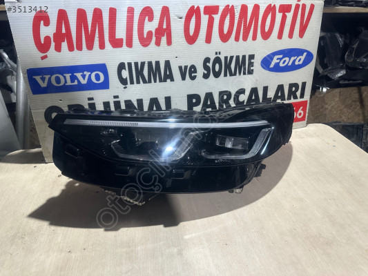 Yeni kasa Kuga sol far St line 2024 sonrası