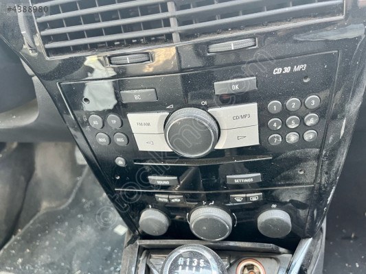 OPEL ASTRA H RADYO TEYP ORİJİNAL