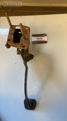 nissan vanetta cargo debriyaj pedalı