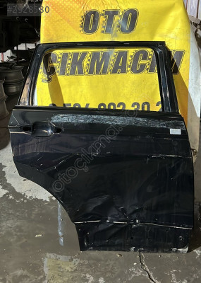 VW TİGUAN SAĞ ARKA KAPI