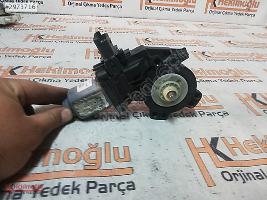 807215959R RENAULT MEGANE 4 CAM MOTORU SOL ÖN