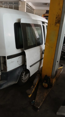 Combo  C sağ sürgülü kapı  arka