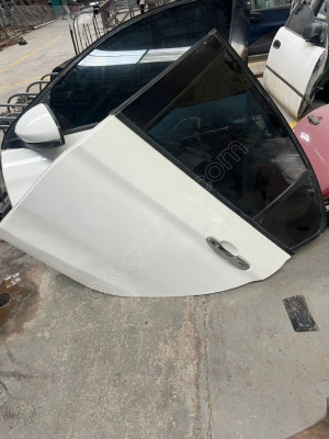 FIAT EGEA SOL ARKA KAPI MERT OTO