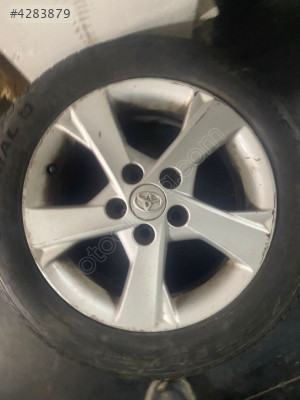 Toyota Corolla Auris Takım Çelik Jant çıkma Takım