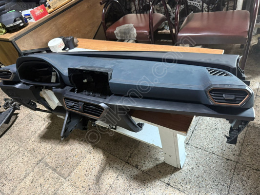 2023 CUPRA FORMENTOR GÖĞÜS TORPİDO AİRBAG SET ORJ ÇIKMA