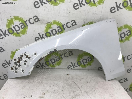 AUDI A4 2019 2024 ÇAMURLUK ÖN SOL 8W0821105D