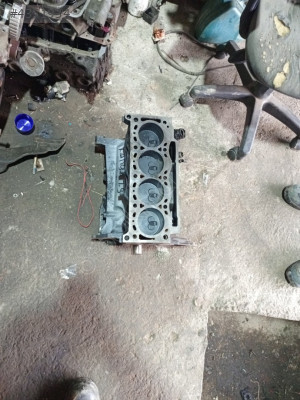 Kangoo 1.9 motor bloğu