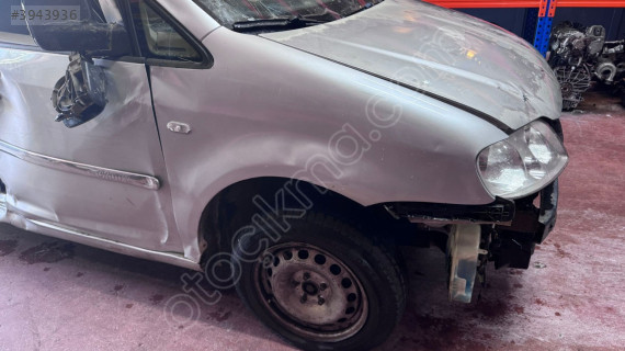 VW Caddy 1.9 Dizel 2004-2010 Sağ Ön Çamurluk - Oto Çıkma Par