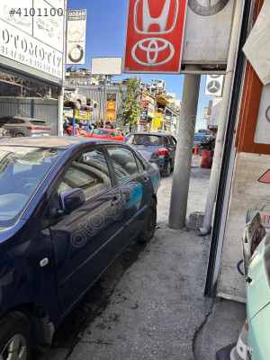 Toyota corolla sol arka kapı