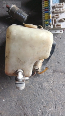 Honda Accord sioecek su bidonu 83 model