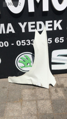 VOLKSWAGEN GOLF 7 SOL ÖN ÇAMURLUK