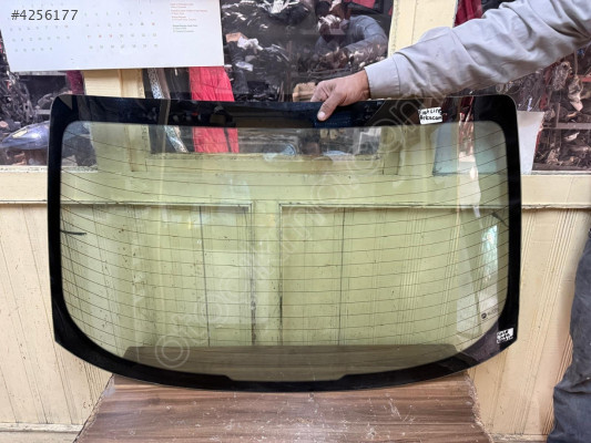 FİAT LİNEA BAGAJ CAMI ORJİNAL ÇIKMA TEMİZ 05-15 MODEL