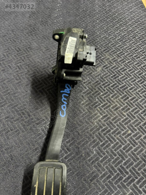 OPELCOMBO GAZ PEDALI