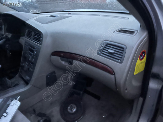 VOLVO V70 TORPİDO
