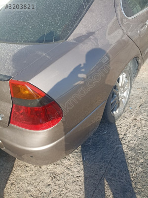 Chrysler 300m sağ sol arka çamurluk orijinal kesme